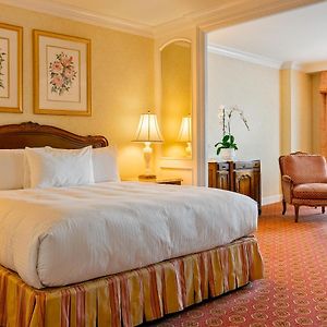 Premium King Room